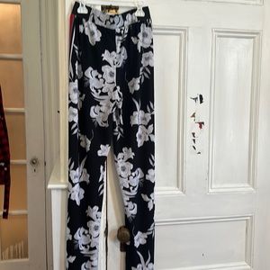 Super stretchy wide leg pants